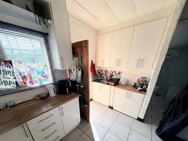 3 Bedroom Property for Sale in Kleinkrantz Western Cape